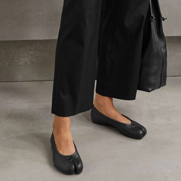 Black Split-toe Mules with Knot Detail - Arno Conti Shoe