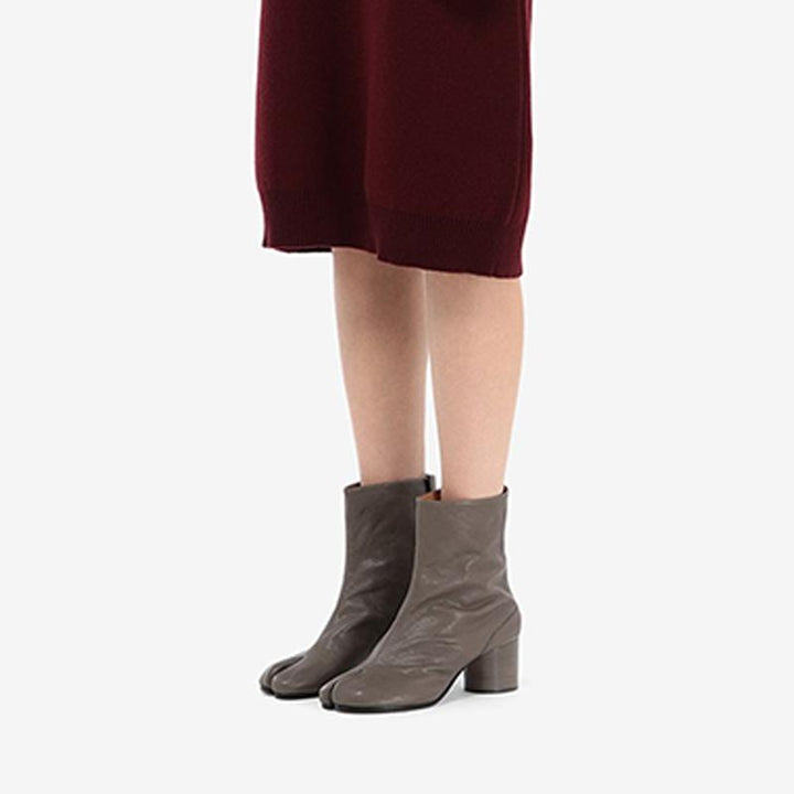 Sophisticated Leather Split-toe Ankle Boots - Arno Conti Shoe